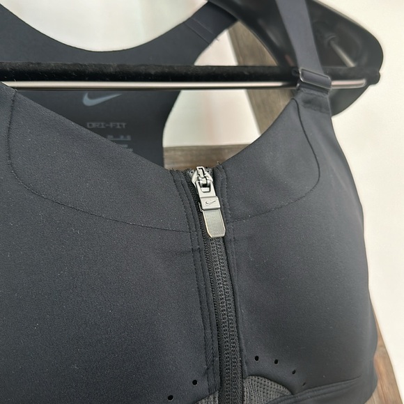 Nike Dri-FIT Alpha Womens High Support Padded Zip-Front Sports Bra Sz S (A-C) - Picture 5 of 14